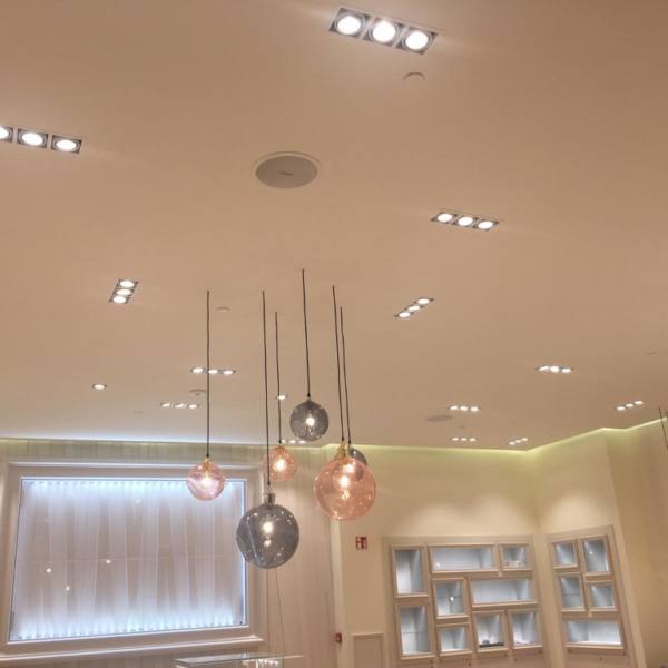 joyeria-roquetas-de-mar-DETALLE-ILUMINACION