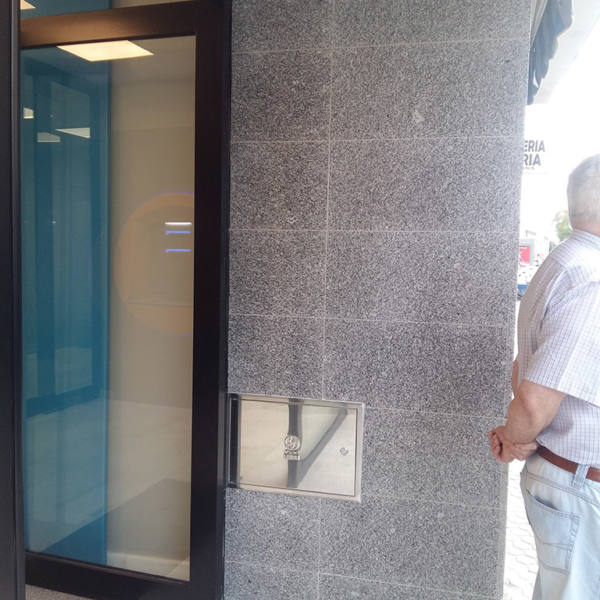 Caixa Bank Pino Montano