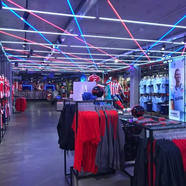 Tienda Oficial Nike Metropolitano -