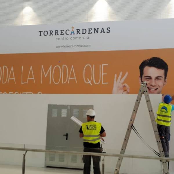 AISLAGAL-TORRECAARDENAS-VINILO-CERRAMIENTO-PROVISIONAL